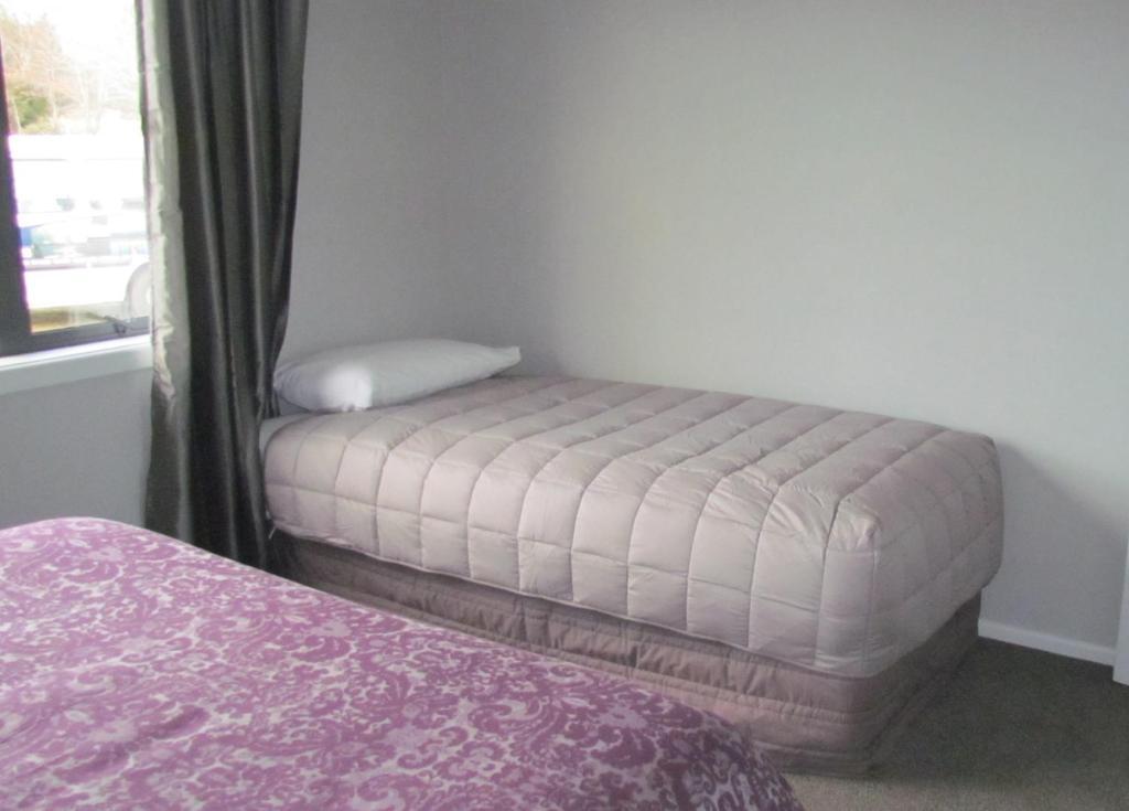 Birchwood Cottages Te Anau Quarto foto